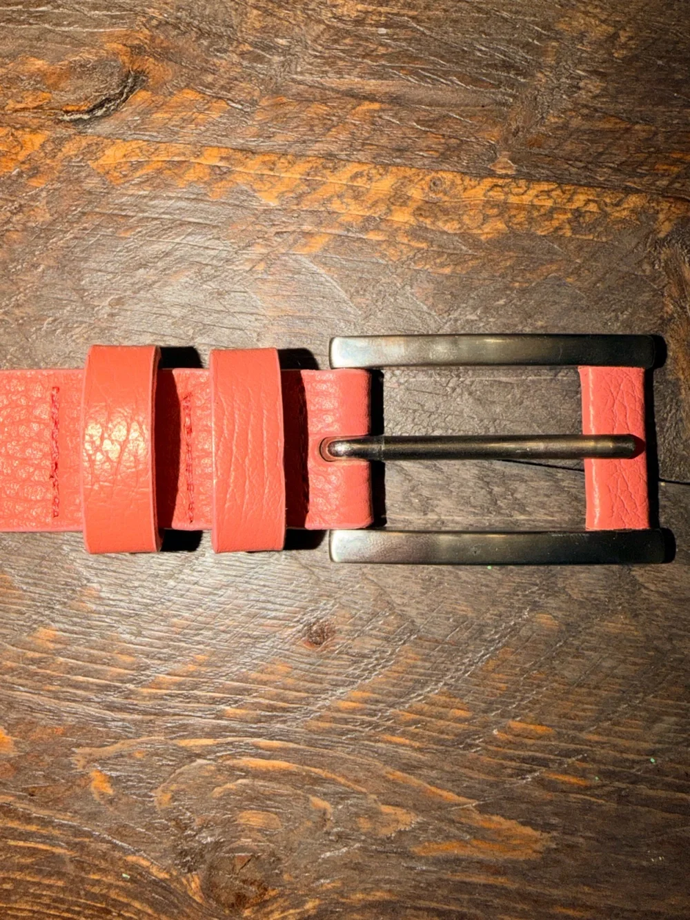 Beautiful Like New Pink Coral Talbots Soft Pebbled leather belt Size M